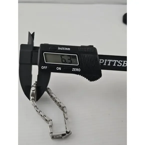 Rare Lady's Seiko Rose 1N00-0GN0 Diamond Dial Quartz Watch New Battery Runs Mint - Picture 6 of 11